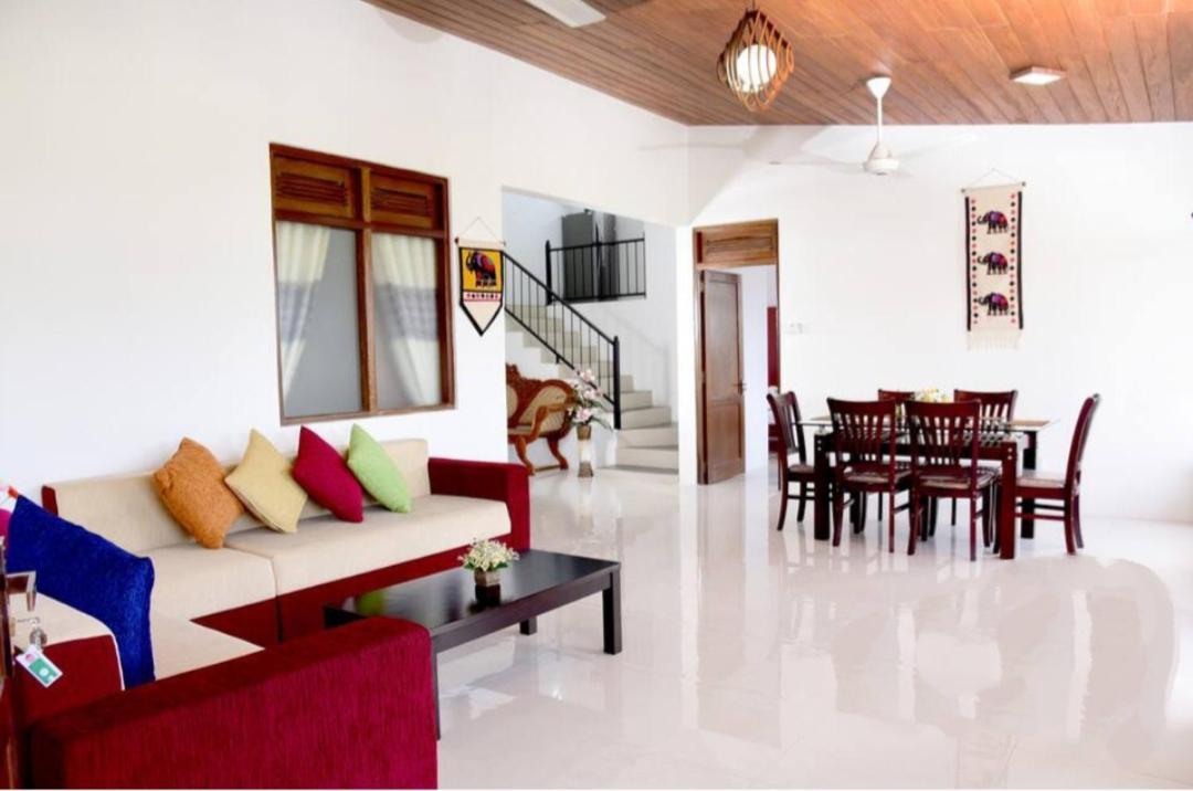 Saru Holiday Apartment - Upto 6 Guests Kandy Exterior foto